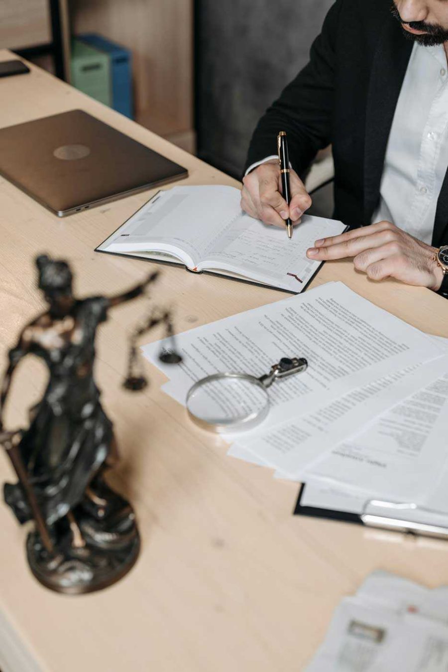 Small estates benefit from Wills and estate lawyers in Adelaide.